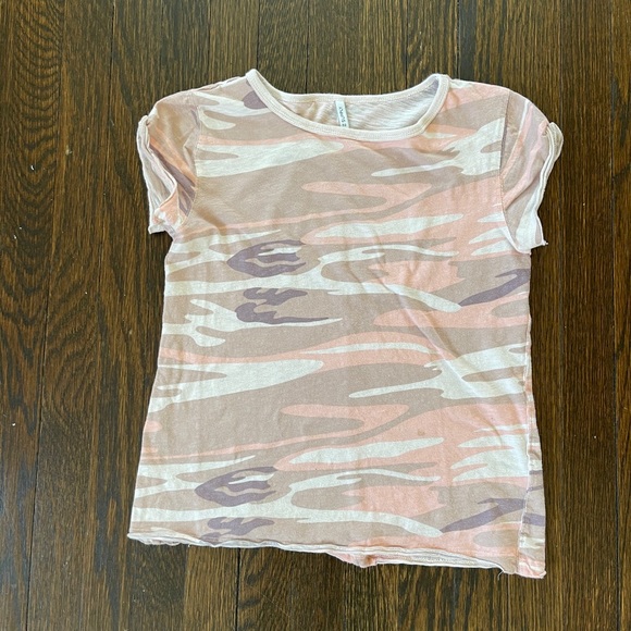 tshirt - Picture 1 of 3